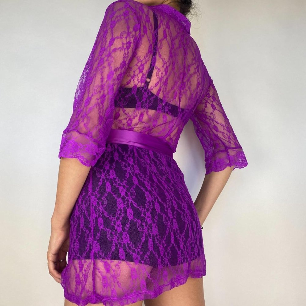 Purple Romeo Lace Robe - Picture 2 of 4